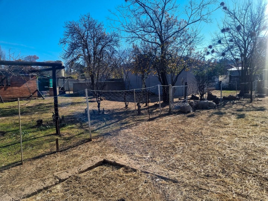 6 Bedroom Property for Sale in Paul Roux Free State